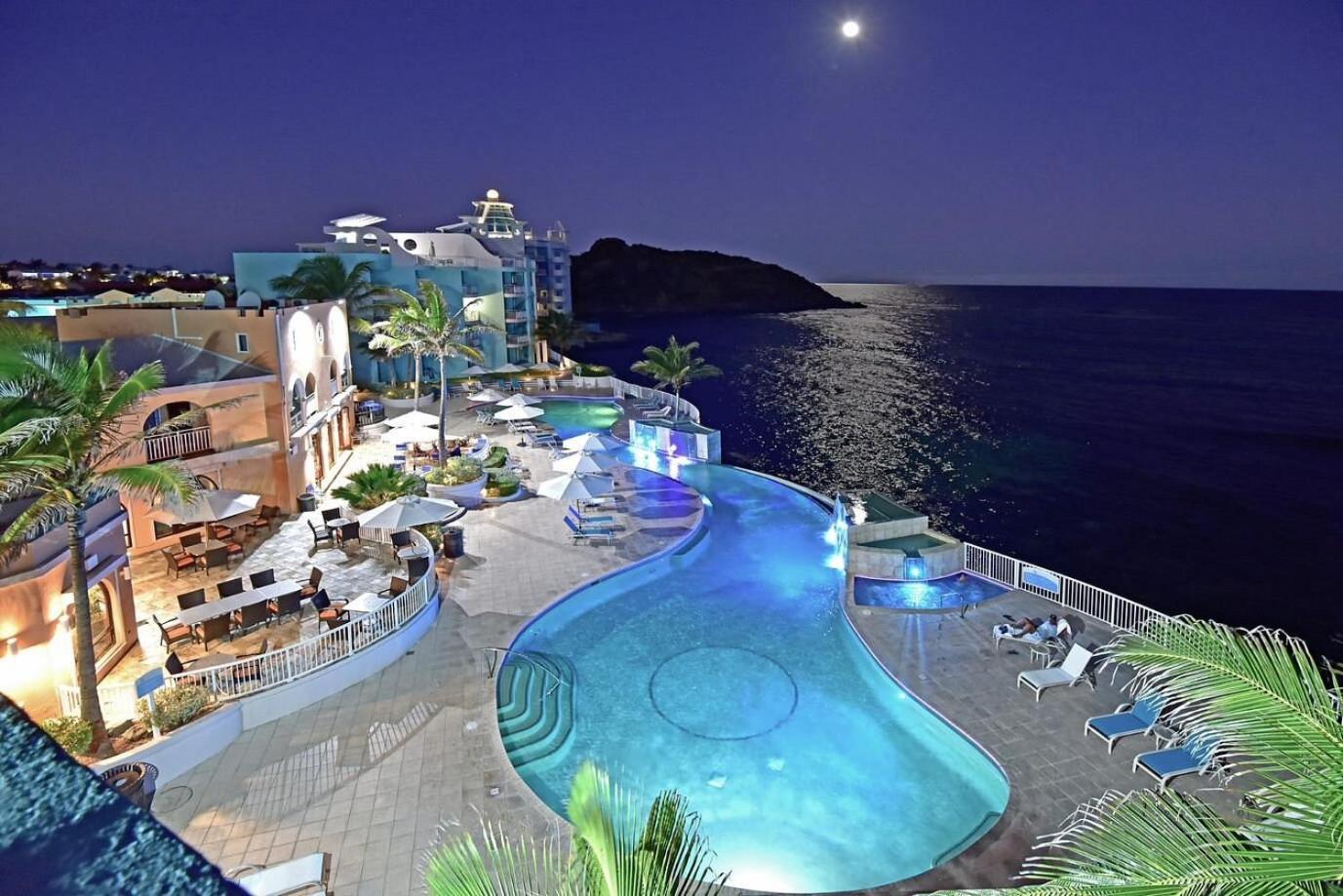 Oyster Bay Beach Resort Oyster Pond ภายนอก รูปภาพ